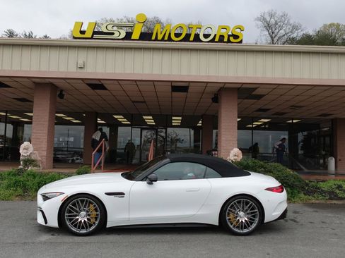 Used 2024 Mercedes-Benz SL 55 AMG 4MATIC image 4