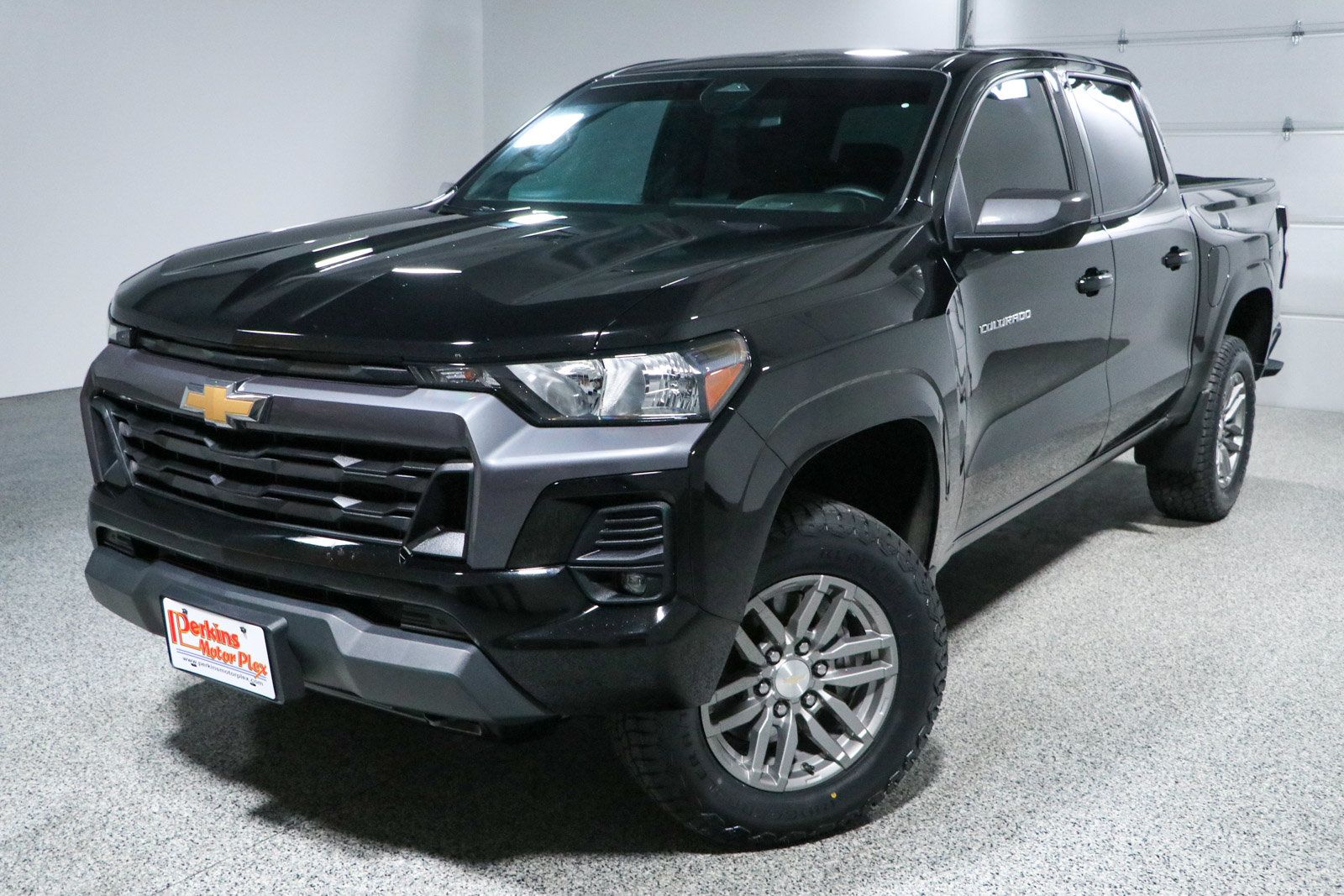 Used 2023 Chevrolet Colorado LT w/ LT Convenience Package AWD/4WD image 30