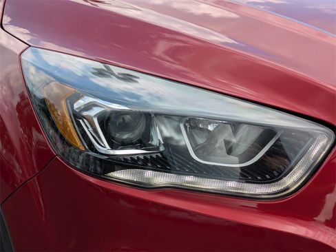 Used 2018 Ford Escape SE image 8