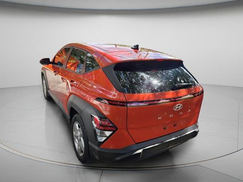 Used 2024 Hyundai Kona SE FWD image 7