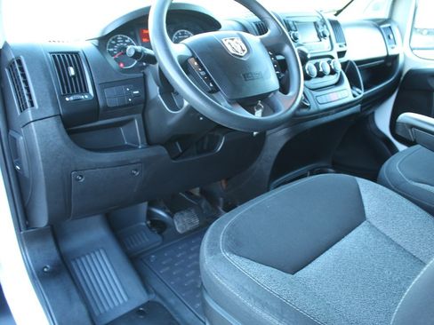Used 2021 RAM ProMaster 2500 image 11