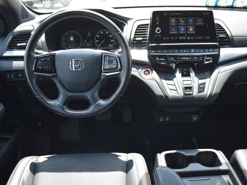 Used 2025 Honda Odyssey Sport-L image 22