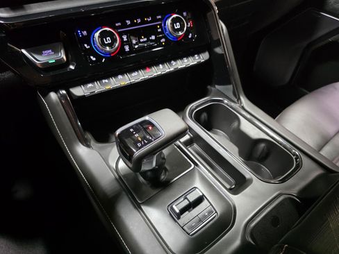 Used 2024 GMC Sierra 1500 AT4X AWD/4WD image 38