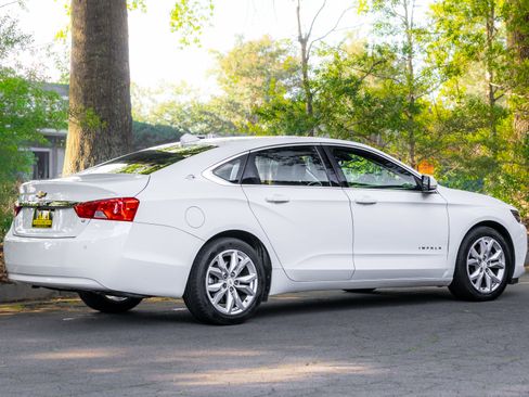 Used 2017 Chevrolet Impala LT w/ Convenience Package FWD image 52