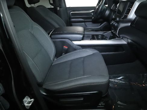Used 2024 RAM 1500 Big Horn AWD/4WD image 34