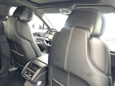 Used 2024 Cadillac Lyriq Luxury RWD image 41