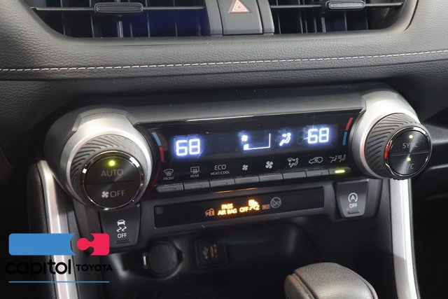Used 2025 Toyota RAV4 XLE AWD/4WD image 20