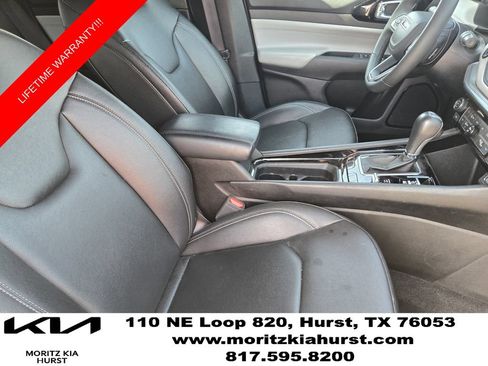 Used 2025 Jeep Compass Limited AWD/4WD image 19