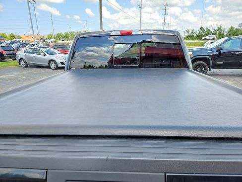 Used 2018 Ford F150 XLT w/ Equipment Group 302A Luxury AWD/4WD image 4