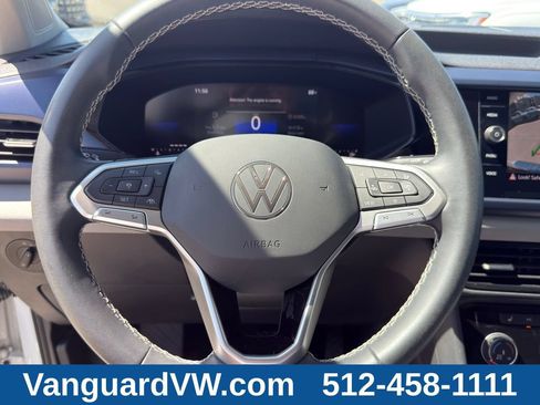 Used 2023 Volkswagen Taos SE FWD image 18