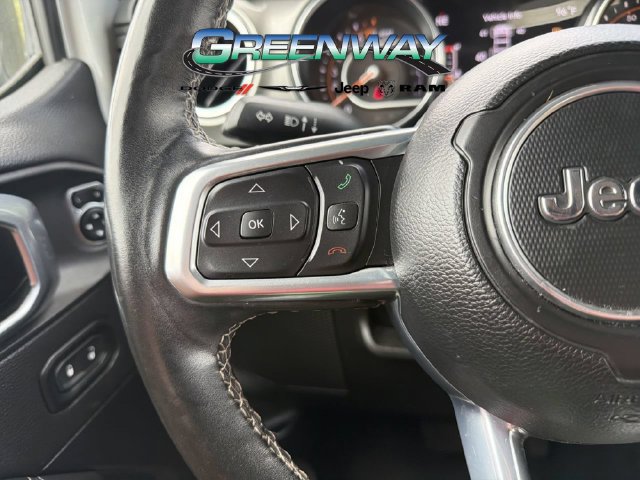 Used 2022 Jeep Wrangler Unlimited Sahara w/ Cold Weather Group AWD/4WD image 26