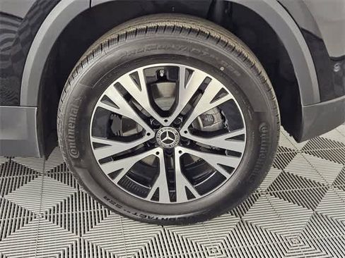 Certified 2025 Mercedes-Benz GLA 250 4MATIC image 13