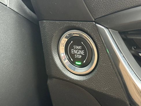 Used 2024 Buick Encore GX Avenir w/ Avenir Technology Package image 34