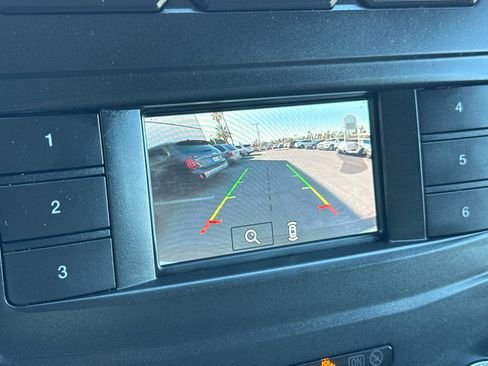 Used 2018 Ford Expedition XLT w/ Equipment Group 201A RWD image 20