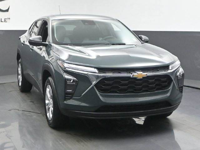 New 2026 Chevrolet Trax LS FWD image 29