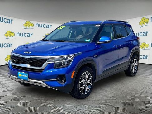 Used 2022 Kia Seltos EX AWD/4WD image 3
