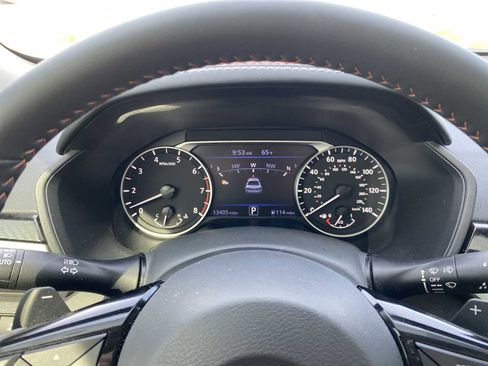 Used 2023 Nissan Altima 2.5 SR w/ SR Premium Package AWD/4WD image 20