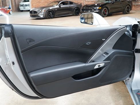 Used 2015 Chevrolet Corvette Stingray Coupe w/ Battery Protection Package RWD image 36
