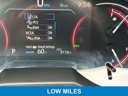 Used 2024 Toyota RAV4 XLE w/ Convenience Package FWD image 31