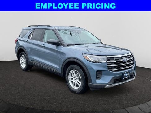 New 2026 Ford Explorer Active AWD/4WD image 7