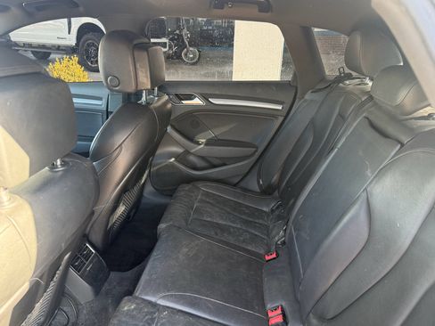Used 2016 Audi A3 e-tron Premium Plus w/ Premium Plus Package FWD image 12