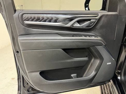 Used 2022 GMC Yukon Denali AWD/4WD image 15