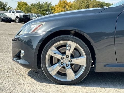 Used 2010 Lexus IS 350C RWD image 10