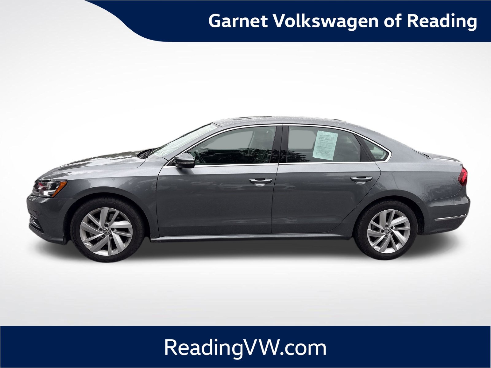 Used 2018 Volkswagen Passat 2.0T SE FWD image 2