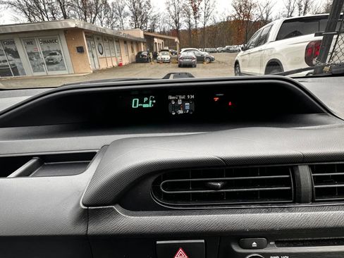 Used 2013 Toyota Prius C Three image 11