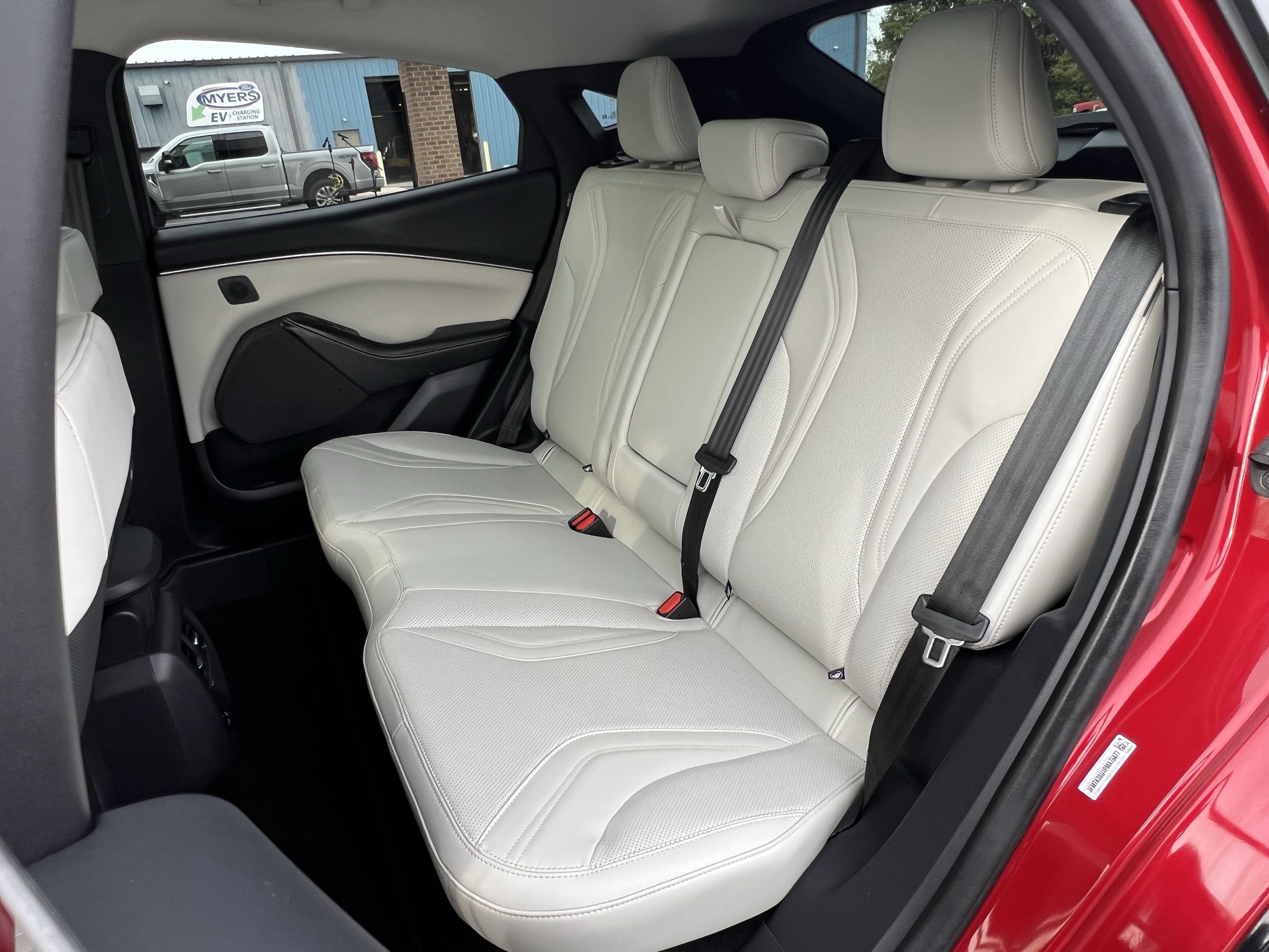 Used 2023 Ford Mustang Mach-E Premium AWD/4WD image 16