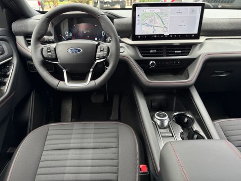 New 2026 Ford Explorer ST-Line w/ ST-Line Street Pack RWD image 5