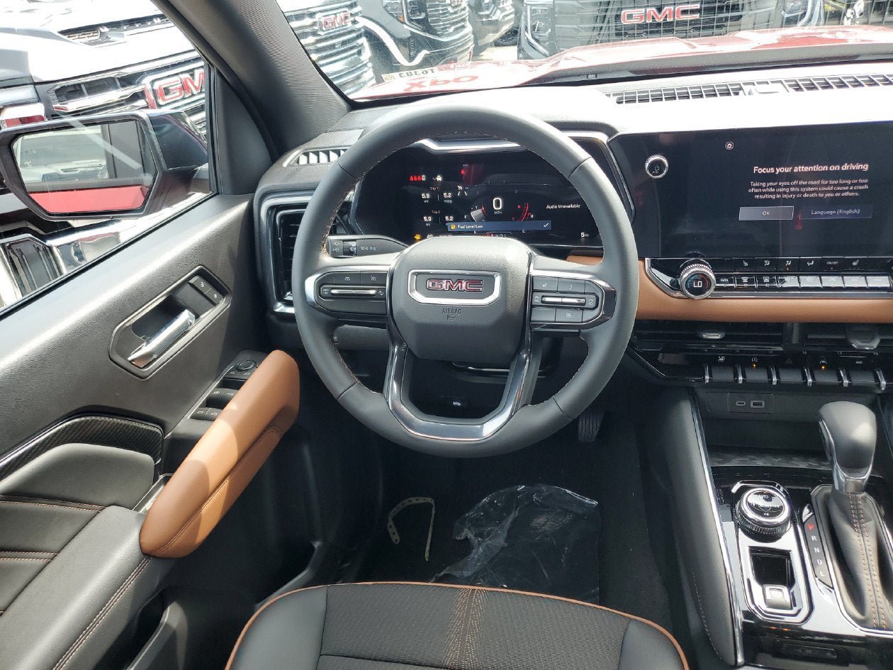 New 2026 GMC Canyon AT4 AWD/4WD image 13