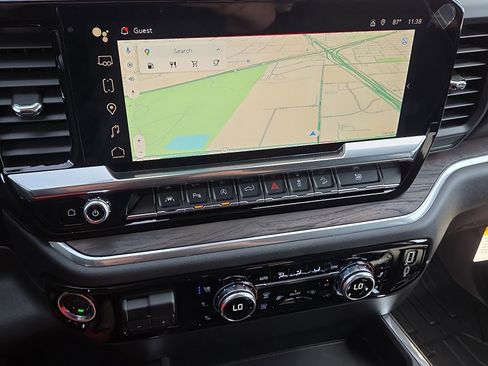 New 2026 GMC Sierra 1500 SLT AWD/4WD image 11