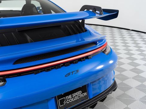 Used 2022 Porsche 911 GT3 RWD image 21