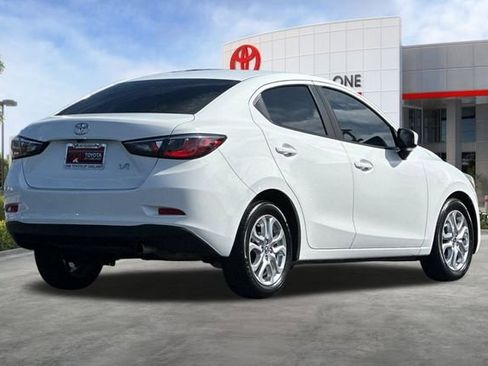 Used 2018 Toyota Yaris iA FWD image 4