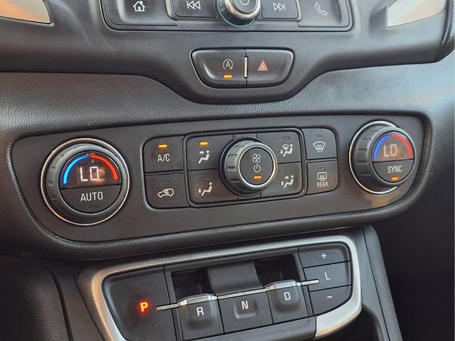 Certified 2022 GMC Terrain SLE w/ Driver Convenience Package AWD/4WD image 9