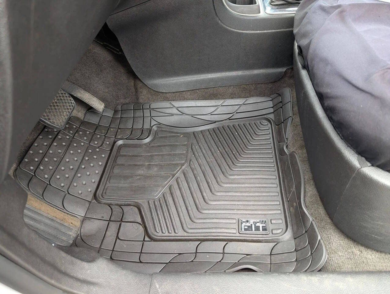 Used 2011 Chevrolet HHR LS FWD image 39