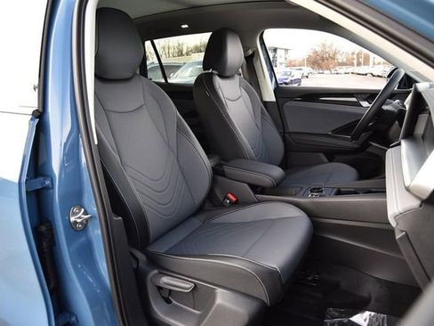 New 2026 Volkswagen Tiguan SE image 19