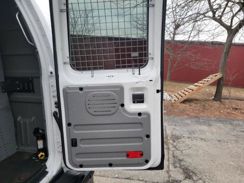 Used 2014 Ford E-350 and Econoline 350 Super Duty w/ Power Group image 31