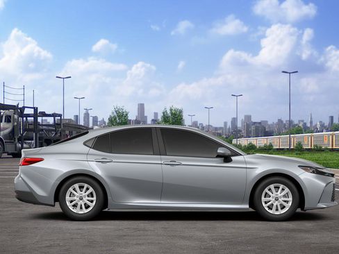 New 2026 Toyota Camry LE AWD/4WD image 14
