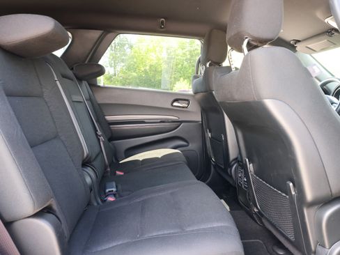 Used 2025 Dodge Durango GT RWD image 13