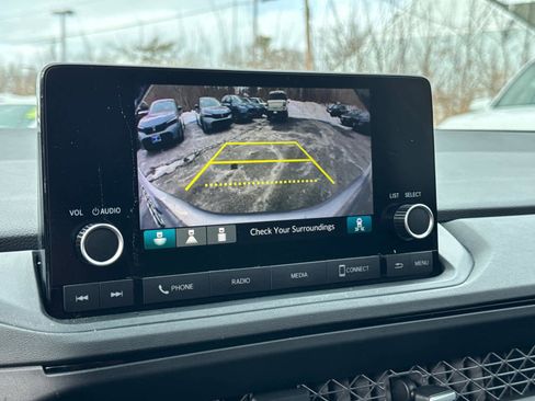 Used 2024 Honda Accord EX image 29