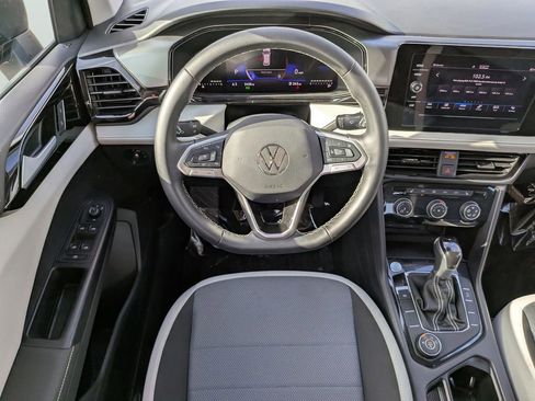 Used 2025 Volkswagen Taos S AWD/4WD image 12
