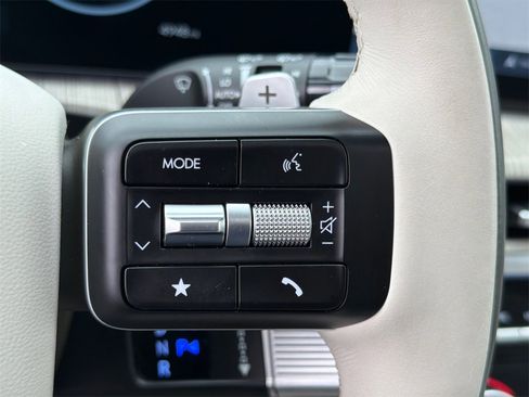 Used 2025 Hyundai Santa Fe Calligraphy image 26