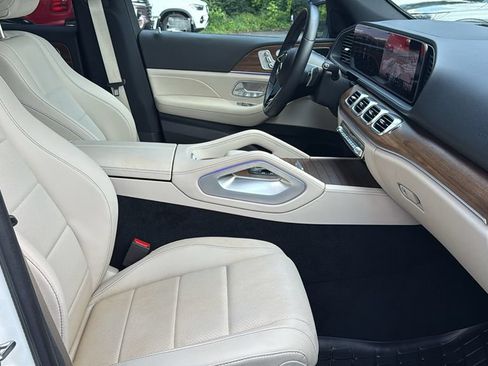 Certified 2025 Mercedes-Benz GLE 350 4MATIC image 10