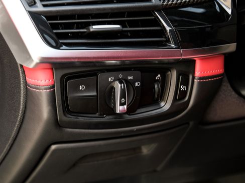 Used 2017 BMW X5 M image 29