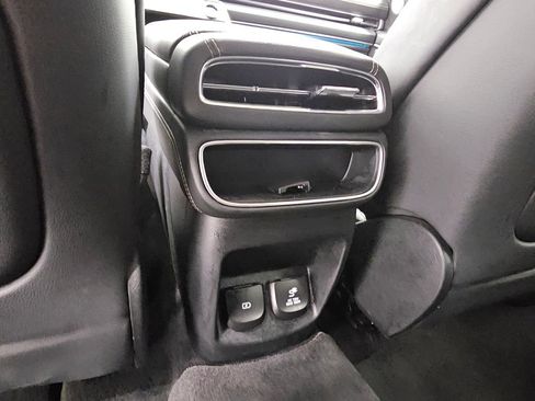 Used 2024 Genesis GV80 2.5T image 32