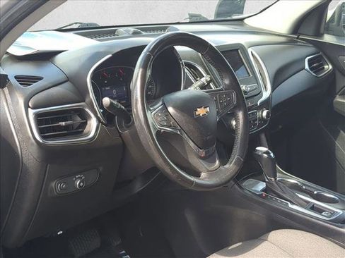 Used 2019 Chevrolet Equinox LT FWD image 10