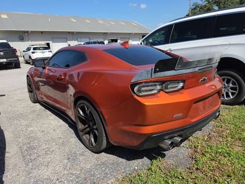 Used 2023 Chevrolet Camaro SS RWD image 6