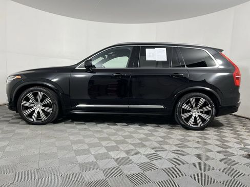Certified 2024 Volvo XC90 B6 Ultimate w/ Lounge Package image 7